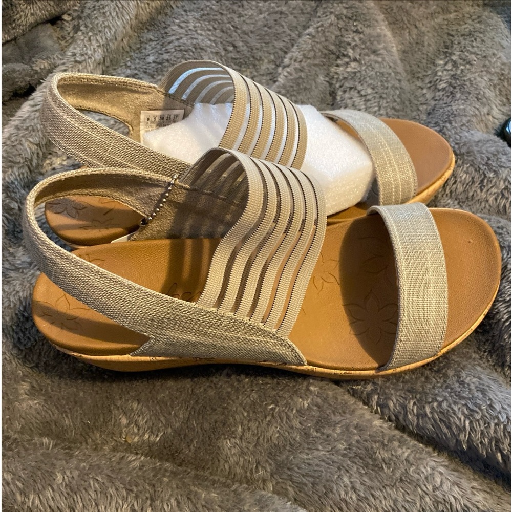 Skechers Luxe wedges